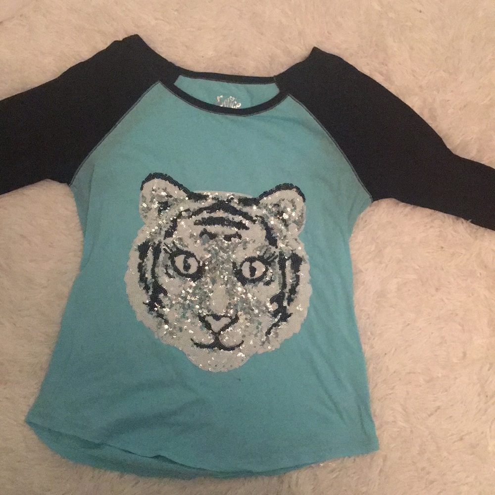 Girls shirt